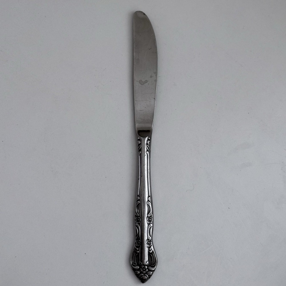 1 Dinner Knife Knives Acadia United Silver Stainless Pierced Scrolls Japan